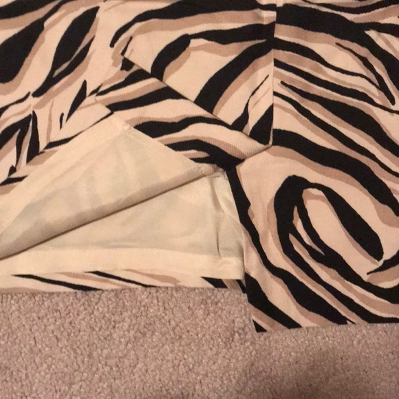 Ann Taylor Loft Animal Print Skirt - Picture 3 of 5